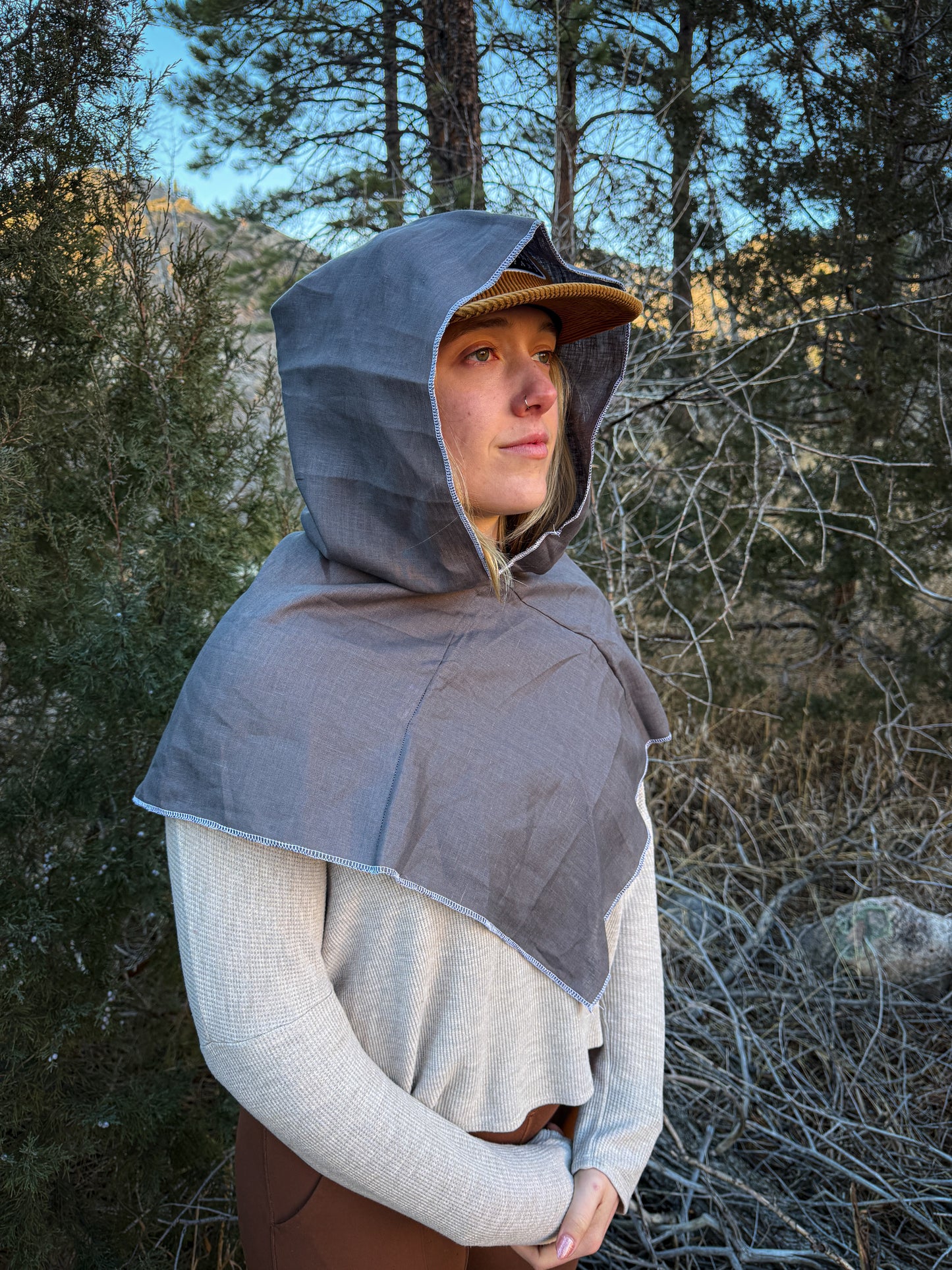 Gray Linen Hood, White Thread