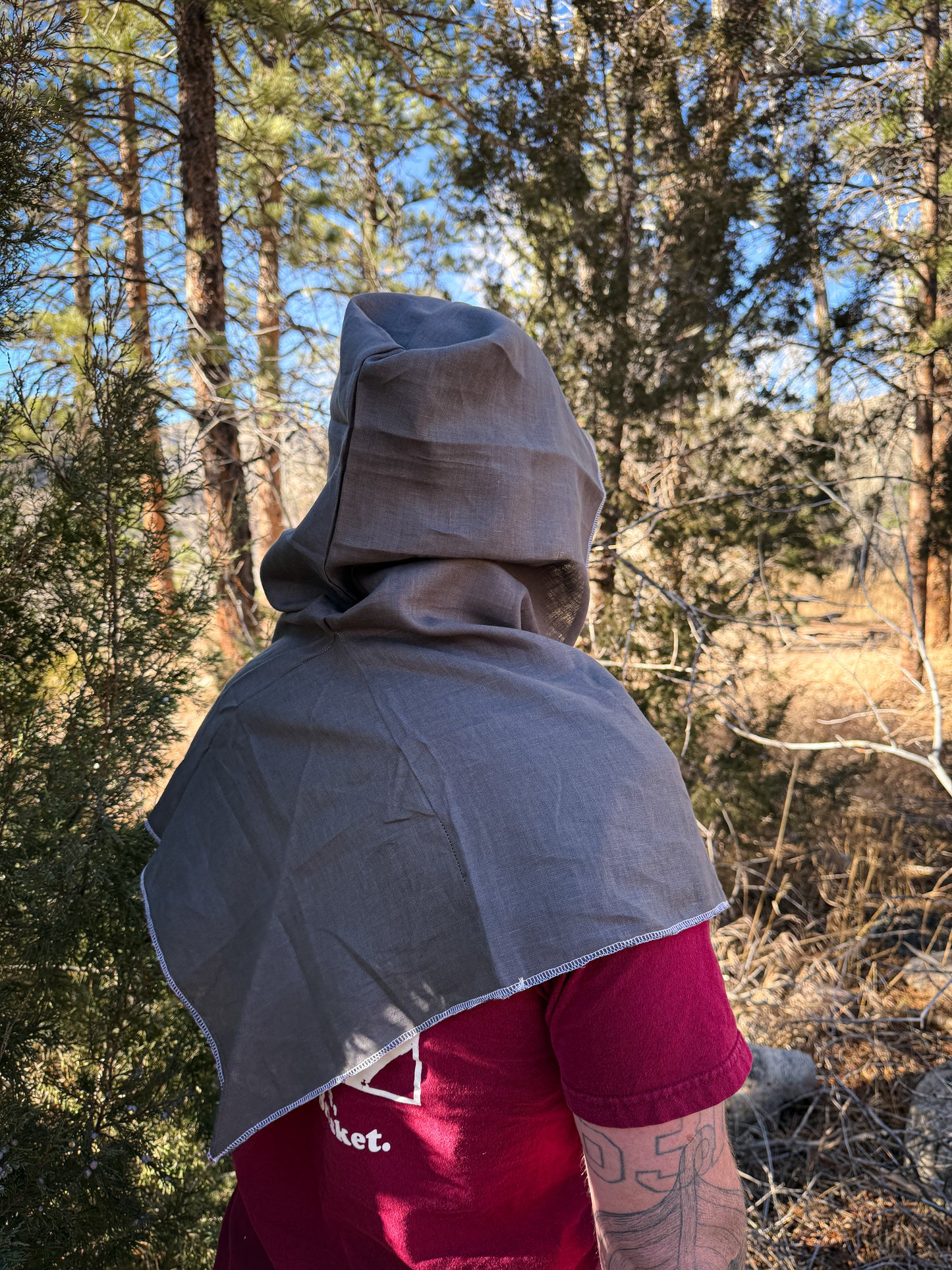 Gray Linen Hood, White Thread